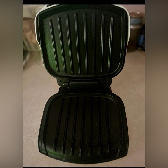 GEORGE FORMAN CHAMP GRILL - Picture 5 of 11